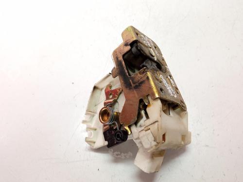 Used Rear right lock FORD FOCUS I Turnier (DNW) [1999-2007]  9688402