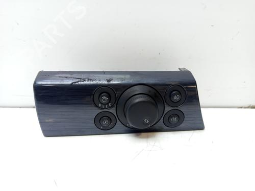 Used Headlight switch Headlight switch 33675409 33675409