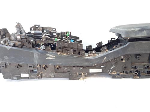 Bracciolo centrale LYNK & CO 01 PHEV | BP31190241I20 - Image 2