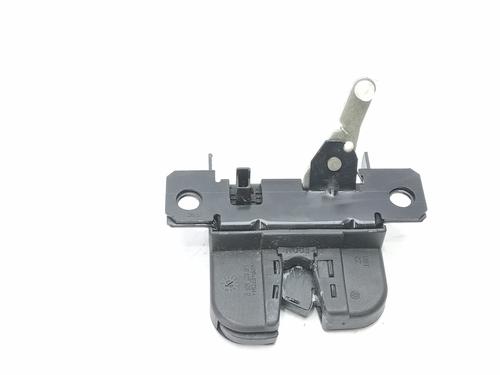 Used Tailgate lock VW GOLF IV (1J1) [1997-2008]  16182119