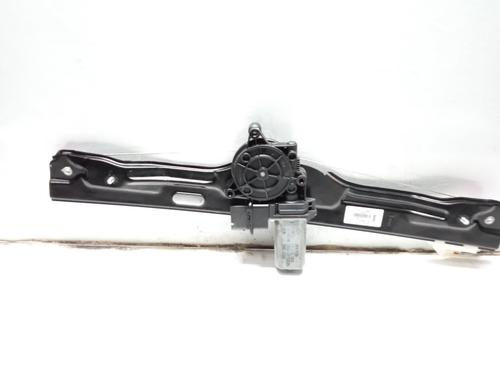 Rudehejsemotor bagstkærm højre BMW 2 Active Tourer (F45) 218 d (150 hp) 9709914
