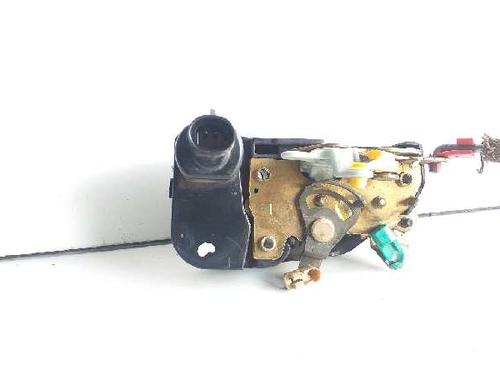 Front left lock CHRYSLER VOYAGER / GRAND VOYAGER III (GS_, NS_) 2.5 TD | BP7960028C98 