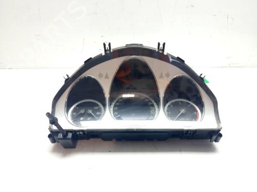 Used Instrument cluster MERCEDES-BENZ GLK-CLASS (X204) [2008-2015]  31169422