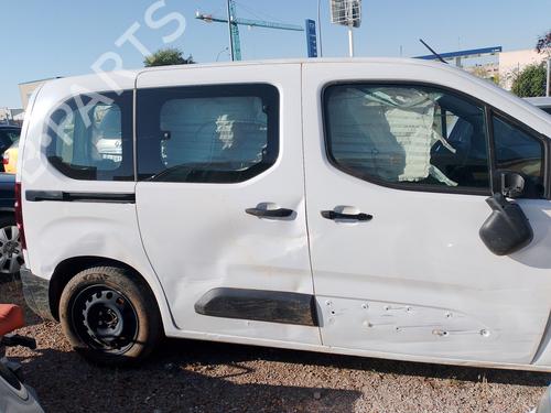 Right sun visor TOYOTA PROACE VERSO Bus (MPY_) 1.6 D4d (MPY2) | BP37796735I2 - Image 13