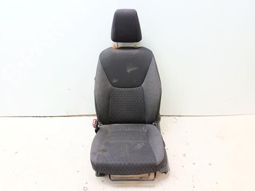 Used Left front seat Left front seat TOYOTA YARIS (_P13_) [2010-2020] 34209225 34209225