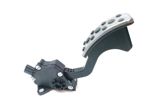 Used Pedal Pedal 16757696 16757696