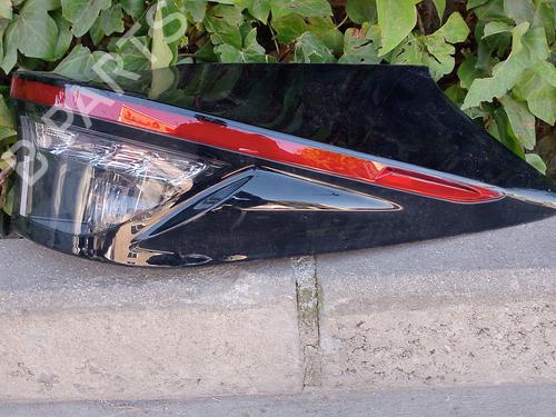 Used Left taillight TOYOTA YARIS CROSS (MXP_) 1.5 Hybrid (MXPJ10) (116 hp) 29498986