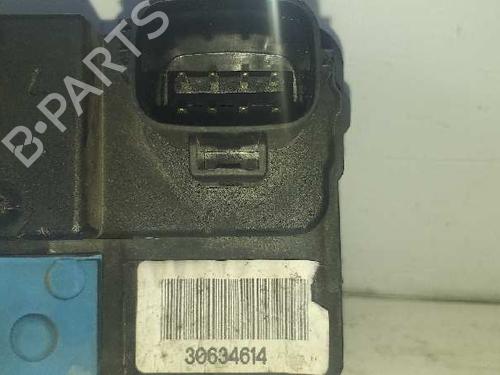 Front left lock VOLVO S60 I (384) 2.4 D | BP10275818C98 