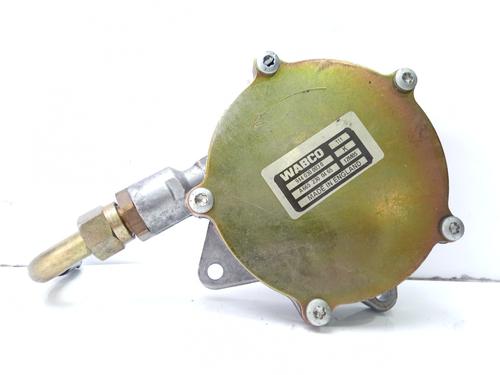Used Vacuum pump Vacuum pump 15689839 15689839