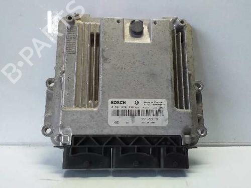Used Engine control unit (ECU) Engine control unit (ECU) 7956453 7956453