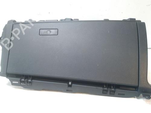 Used Glove box Glove box 26530585 26530585
