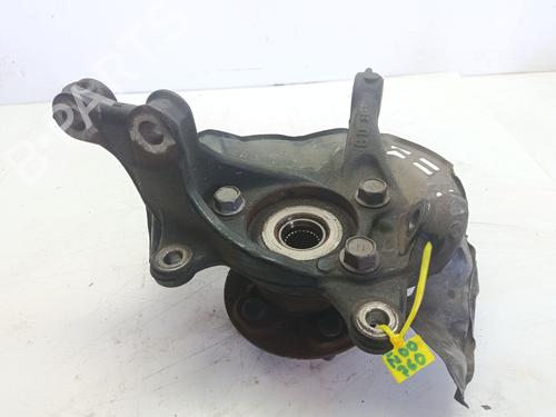 Used Right front steering knuckle Right front steering knuckle TOYOTA YARIS (_P13_) [2010-2020] 34165243 34165243