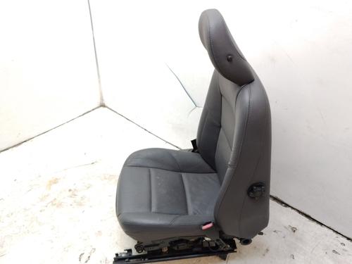 Right front seat VOLVO V50 (545) | BP31292882C16 - Image 2