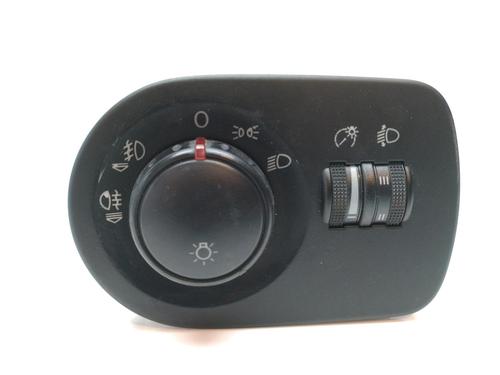 Used Headlight switch SEAT LEON (1P1) [2005-2013]  12310996
