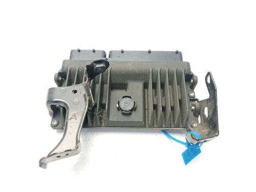 Motorstyringsenhed TOYOTA YARIS (_P13_) [2010-2020]  30644102