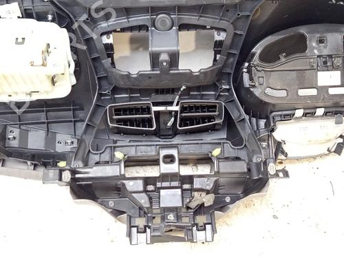 Dashboard RENAULT MEGANE III Hatchback (BZ0/1_, B3_) | BP31211565C46 - Image 8