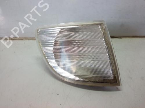 Used Right front indicator MERCEDES-BENZ E-CLASS (W210) [1995-2003]  9578637