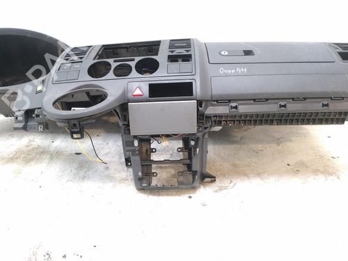 Dashboard VW TRANSPORTER T5 Van (7HA, 7HH, 7EA, 7EH) 2.0 TDI | BP24553754C46 - Image 2