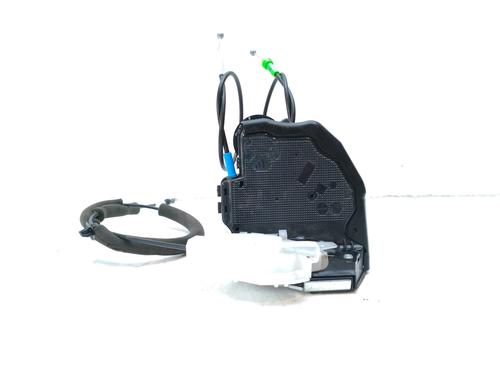 rear-right-lock-toyota-c-hr-_x1_-69050f4010-2016-18128413 main image