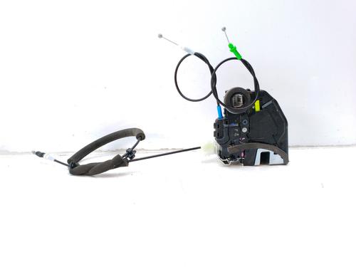 rear-left-lock-toyota-c-hr-_x1_-69060f4010-2016-18206736 main image