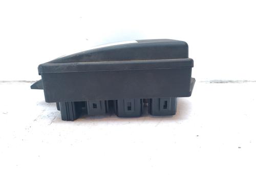 Fuse box JAGUAR XF I (X250)  | BP18882961E1 