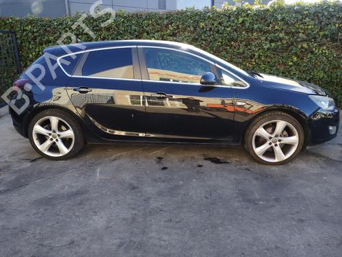 Left front fog light OPEL ASTRA J (P10) 2.0 CDTI (68) | BP30574493C30 - Image 3