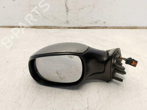 Used Left mirror Left mirror 39196943 39196943