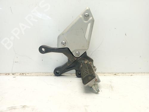 Used Step KAWASAKI MOTORCYCLES Z (900cc - ) Z 900 (ZR900DA2, ZR900HA2, ZR900PA2, ZR900VA2) (48 hp) 31214657