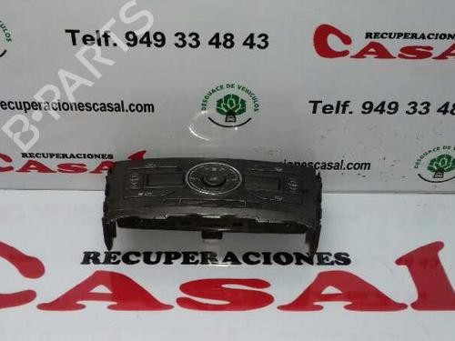 Used Climate control Climate control 8424500 8424500