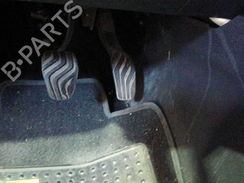 Used Pedal Pedal 38673976 38673976
