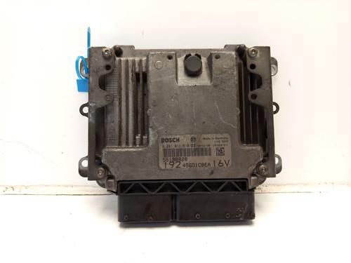 Calculateur moteur (ecu) FIAT STILO (192_) 1.2 16V (192_XA1B) (80 hp) 33017875