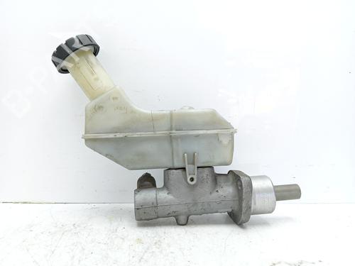 Used Brake master cylinder Brake master cylinder 18825182 18825182