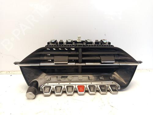 Used Air vent Air vent 37535976 37535976