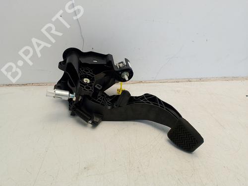Used Clutch pedal Clutch pedal 34053596 34053596
