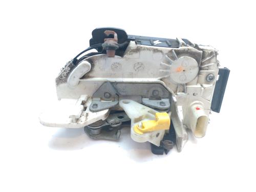 Front right lock DODGE CALIBER 2.0 CRD | BP17388942C97 
