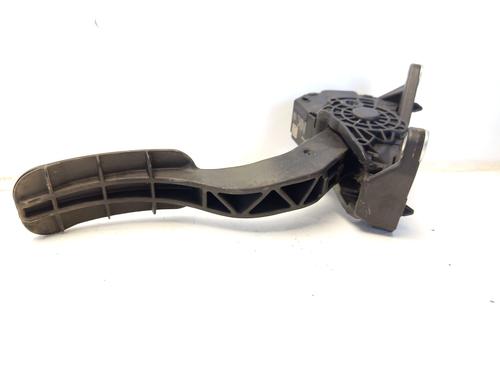 Pedal TOYOTA COROLLA Hatchback (_E21_, _EA1_, _EH1_) | BP31370217I4 - Image 5