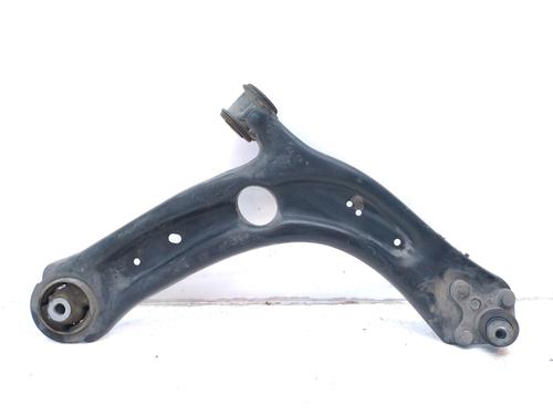 Used Right front suspension arm VW PASSAT B8 (3G2, CB2) [2014-2025]  19042015