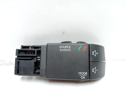 Used Switch RENAULT CLIO IV (BH_) 0.9 TCe 90 (BHNF, BHMA, BHMH, BHJK, BHJR) (90 hp) 16646007