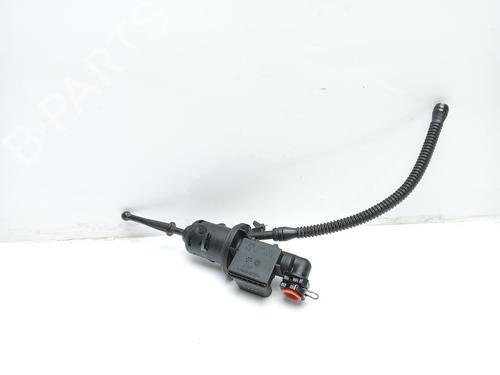 Used Clutch slave cylinder VW GOLF VI (5K1) 1.2 TSI (105 hp) 16682292