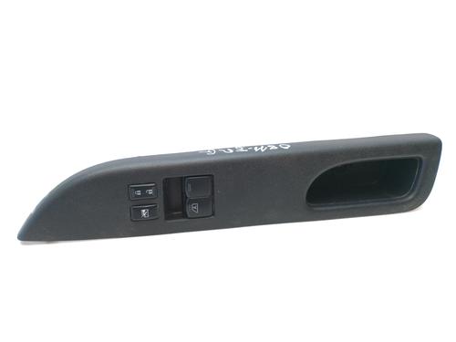 Used Left front window switch Left front window switch 16239211 16239211