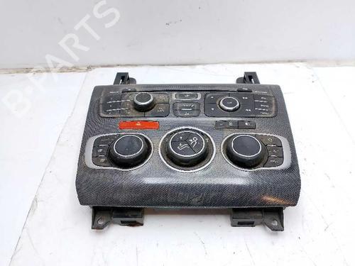 Used Climate control Climate control 21082298 21082298