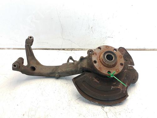 Used Left front steering knuckle Left front steering knuckle SKODA SUPERB I (3U4) 1.8 T (150 hp) 39814886 39814886