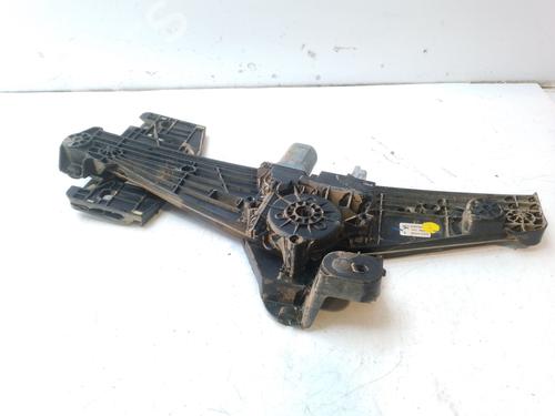 Used Right rear window motor PEUGEOT 2008 II (UD_, US_, UY_, UJ_, UR_, UC_) [2019-2025]  26324948