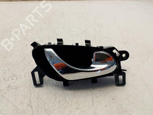 Used Front right exterior door handle Front right exterior door handle 38085469 38085469