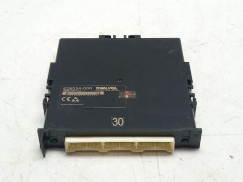 Used Electronic module TOYOTA YARIS (_P13_) [2010-2020]  31145970