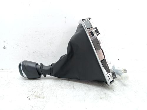 Used Gear lever RENAULT MEGANE IV Hatchback (B9A/M/N_) [2015-2025]  19104902