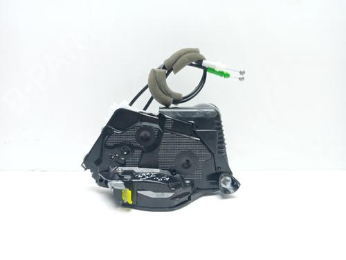 Used Front left lock TOYOTA YARIS (_P13_) [2010-2020]  16772593
