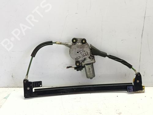 Elevador vidro frente esquerdo Elevador vidro frente esquerdo ALFA ROMEO 147 (937_) 1.6 16V T.SPARK ECO (937.AXA1A, 937.BXA1A) (105 hp) 36453560 36453560