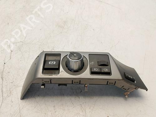 Used Headlight switch Headlight switch 37758779 37758779