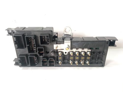 Used Fuse box Fuse box 10506782 10506782
